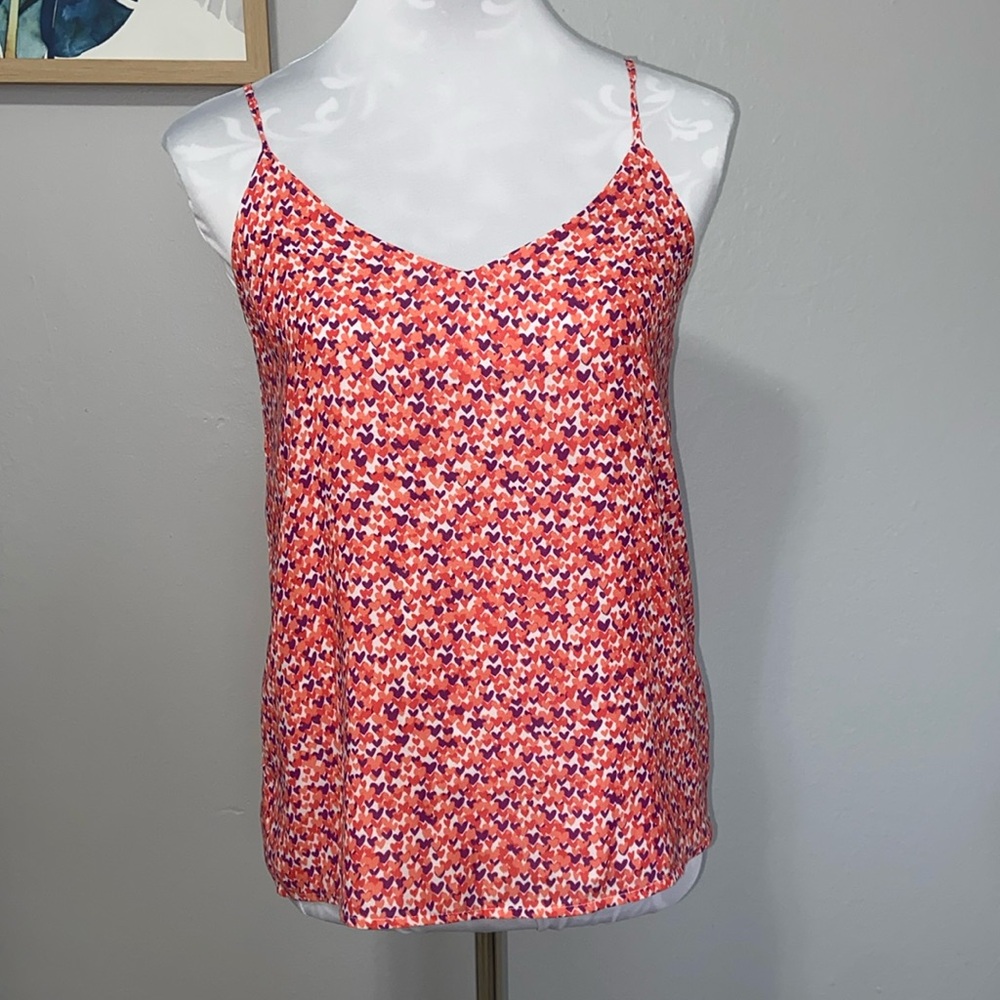 Gap heart swing tank